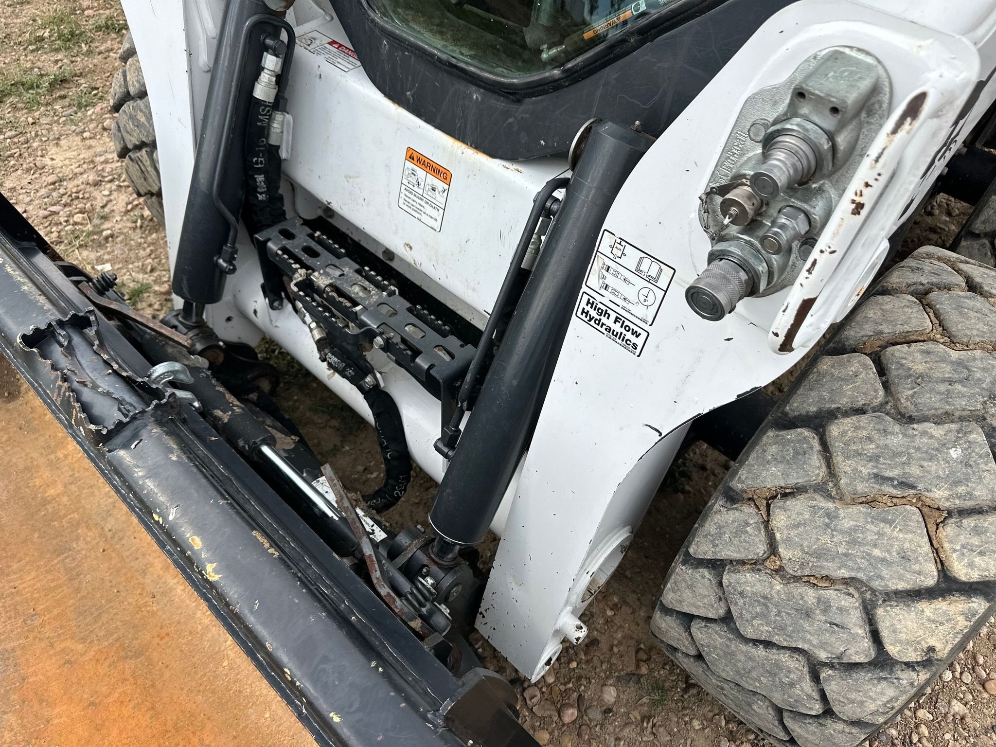 2019 Bobcat S650 thumbnail 5